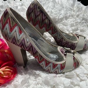 Naughty Monkey Grey Multi Chevron Peep Toe Heels 9